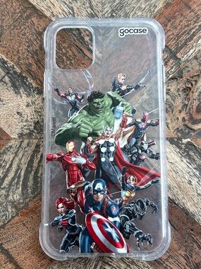 gocase Officially Licensed Marvel “Vingadores, Avante!" iPhone 11 Case